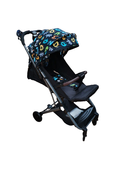 Carucior sport troler ,cu pozitie somn si protectie insecte, animale