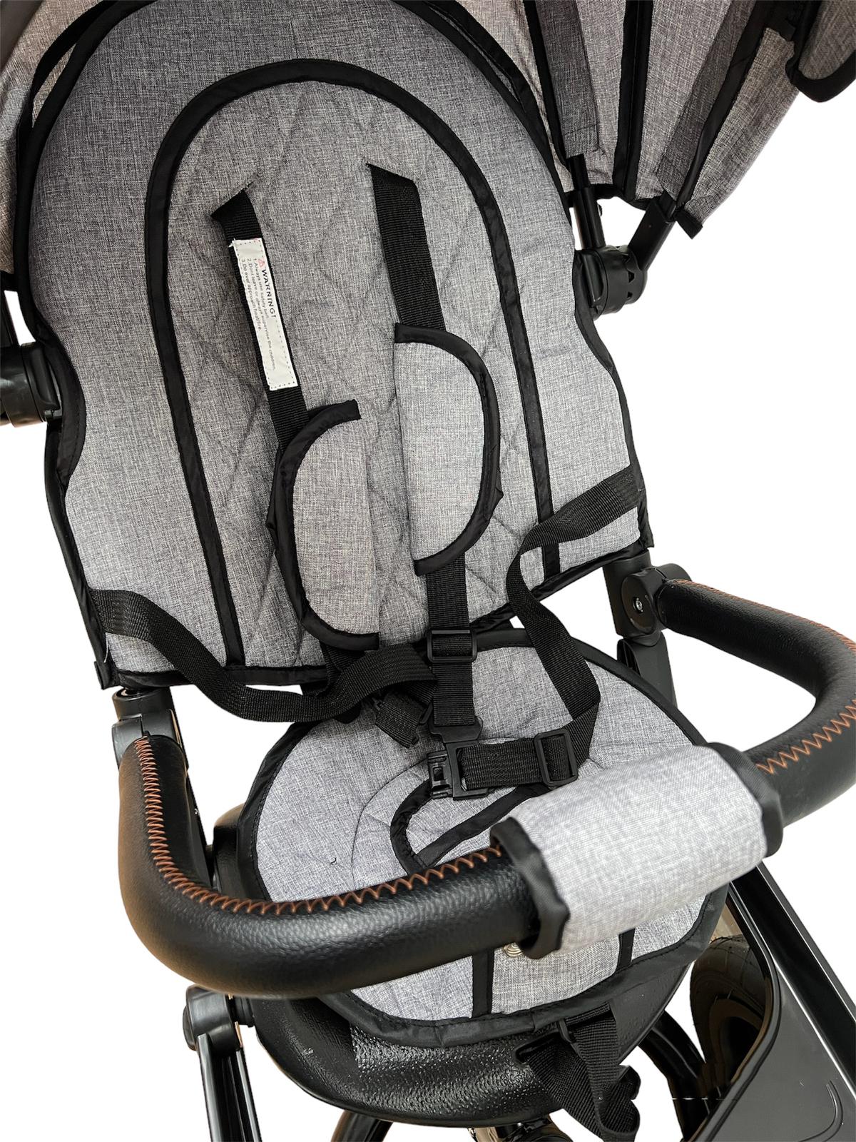 Tricicleta  evolutiva, roti cauciuc, cu pozitie de somn, scaun rotativ si muzica distractiva, culoare GRI, BBD5199G