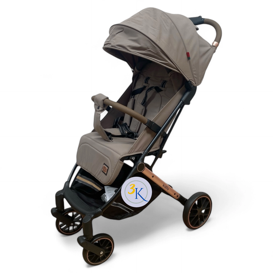 Carucior sport calitate superioara ,, cu inchidere compacta, sistem troller, pozitie somn ,bej